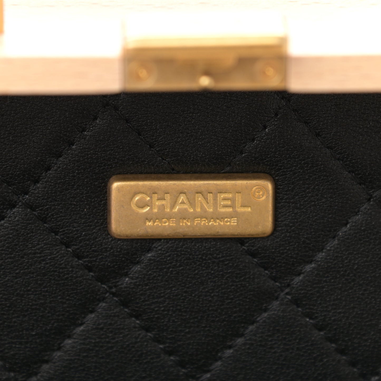 Beech Wood Lambskin Medium CC Vanity Case Black