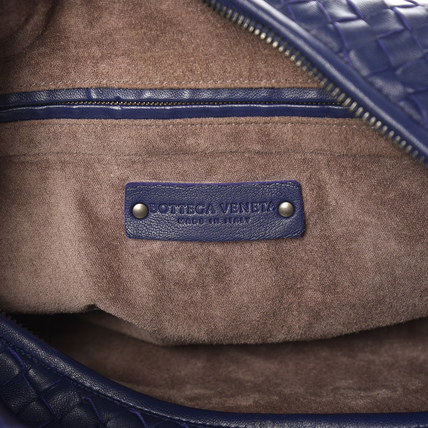 Nappa Intrecciato Large Veneta Hobo Atlantic