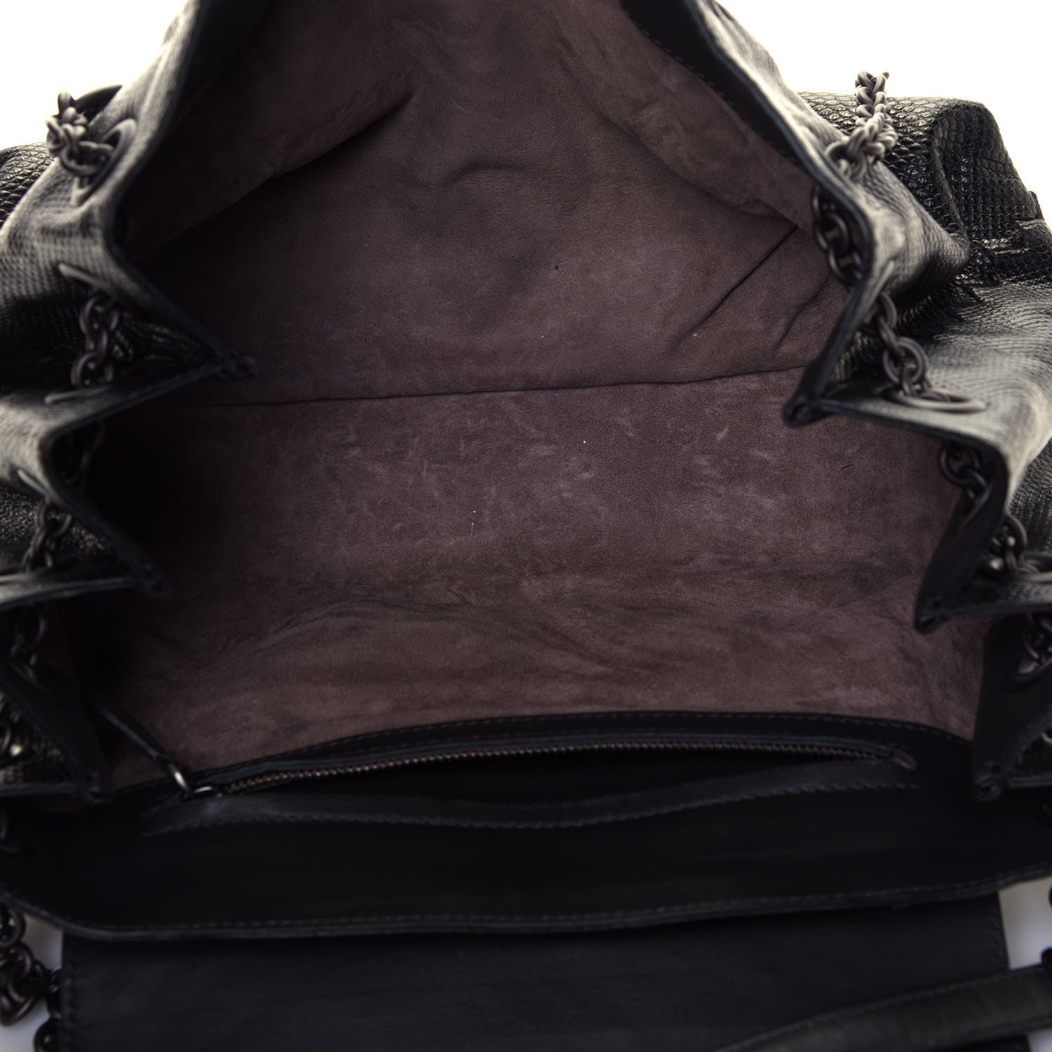 Bottega Veneta Vesuvio Karung Nappa Intrecciato Cravatteria Small Flap Shoulder Bag Black 4 of 4
