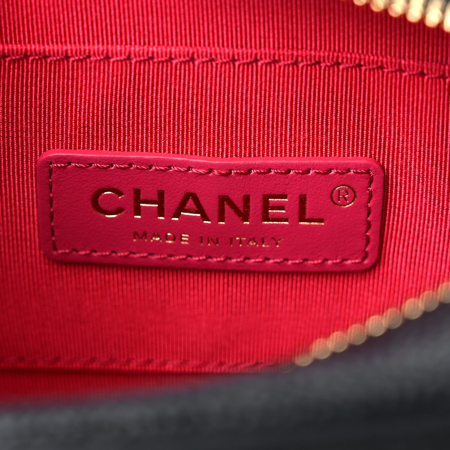 Chanel Caviar Quilted CC Camera Case Black 5 of 9