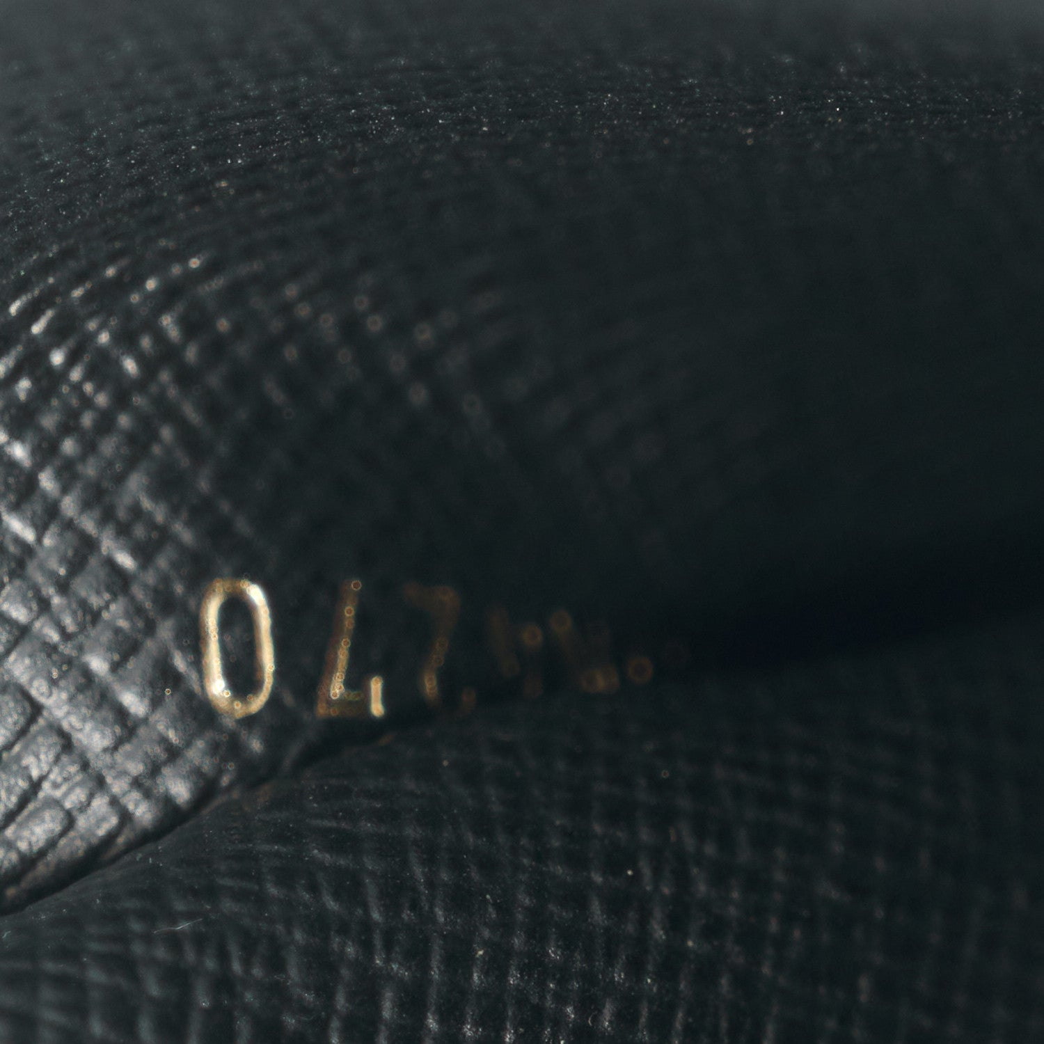 Louis Vuitton Reverse Monogram Giant Trio Pouch 7 of 13