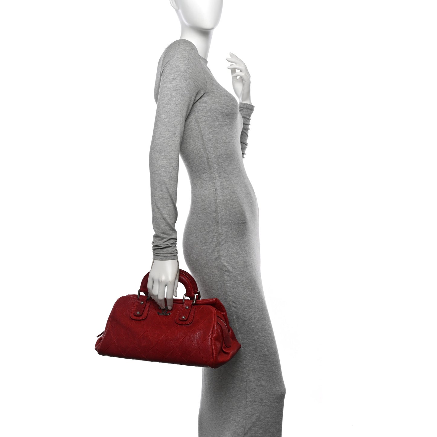 Caviar Small Outdoor Ligne Doctor Bag Red