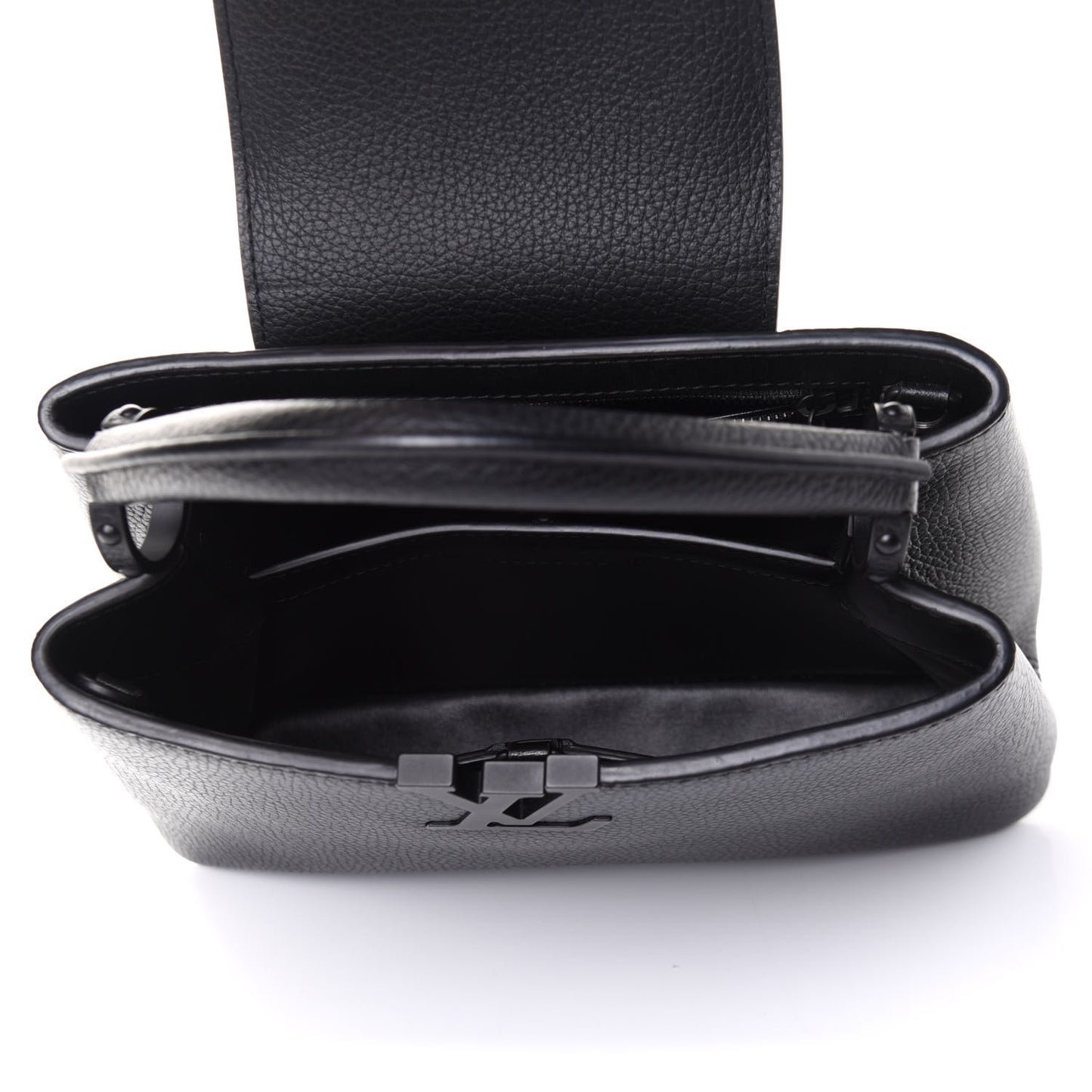 Taurillon Capucines BB Matte Black