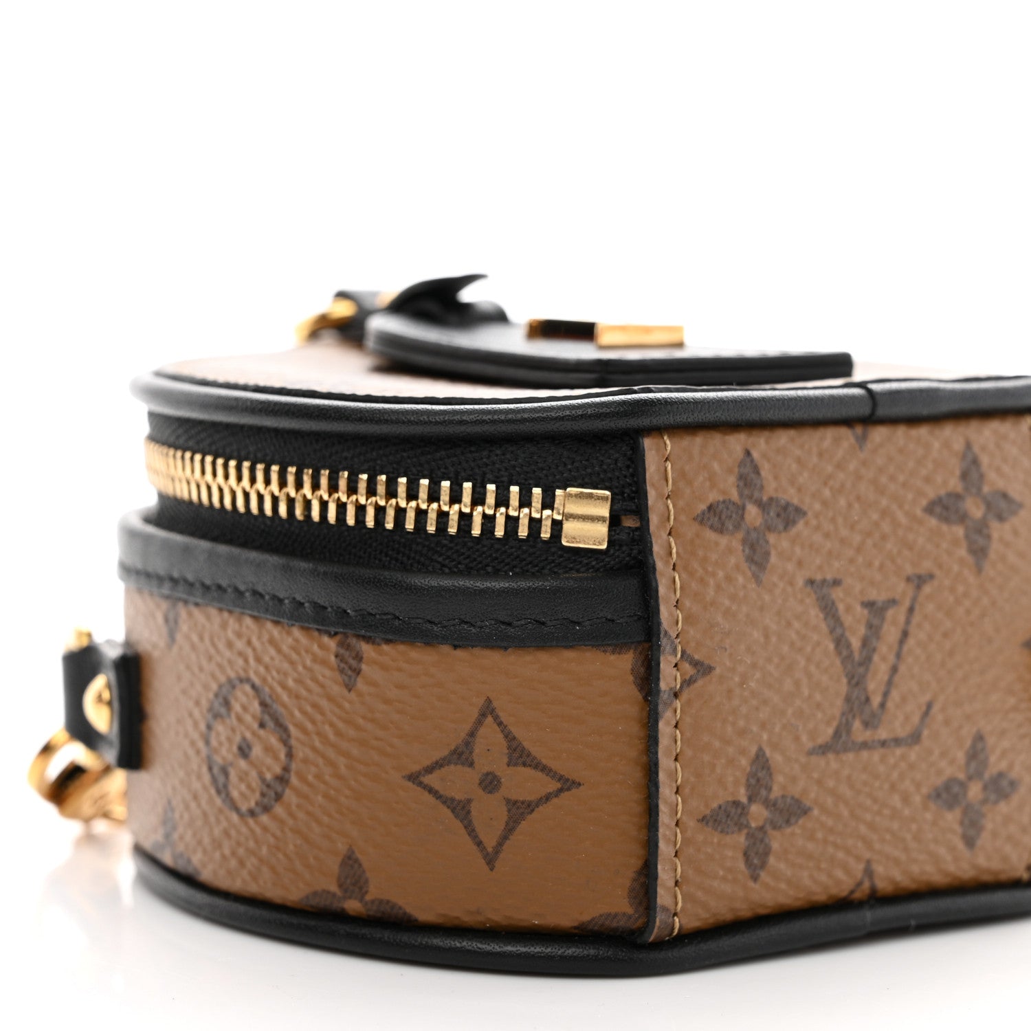 Louis Vuitton Reverse Monogram Boite Chapeau Necklace 7 of 8