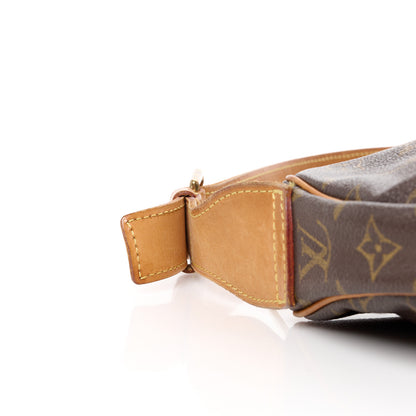 Louis Vuitton Monogram Croissant MM 9 of 9