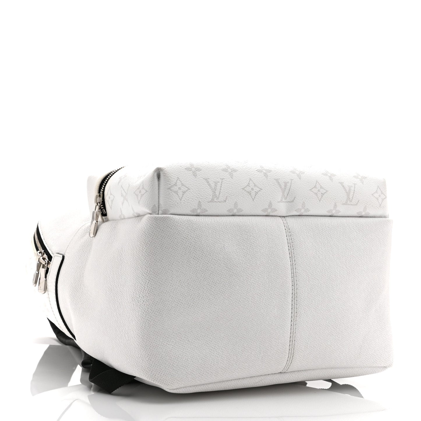 Taiga Monogram Discovery Backpack PM White