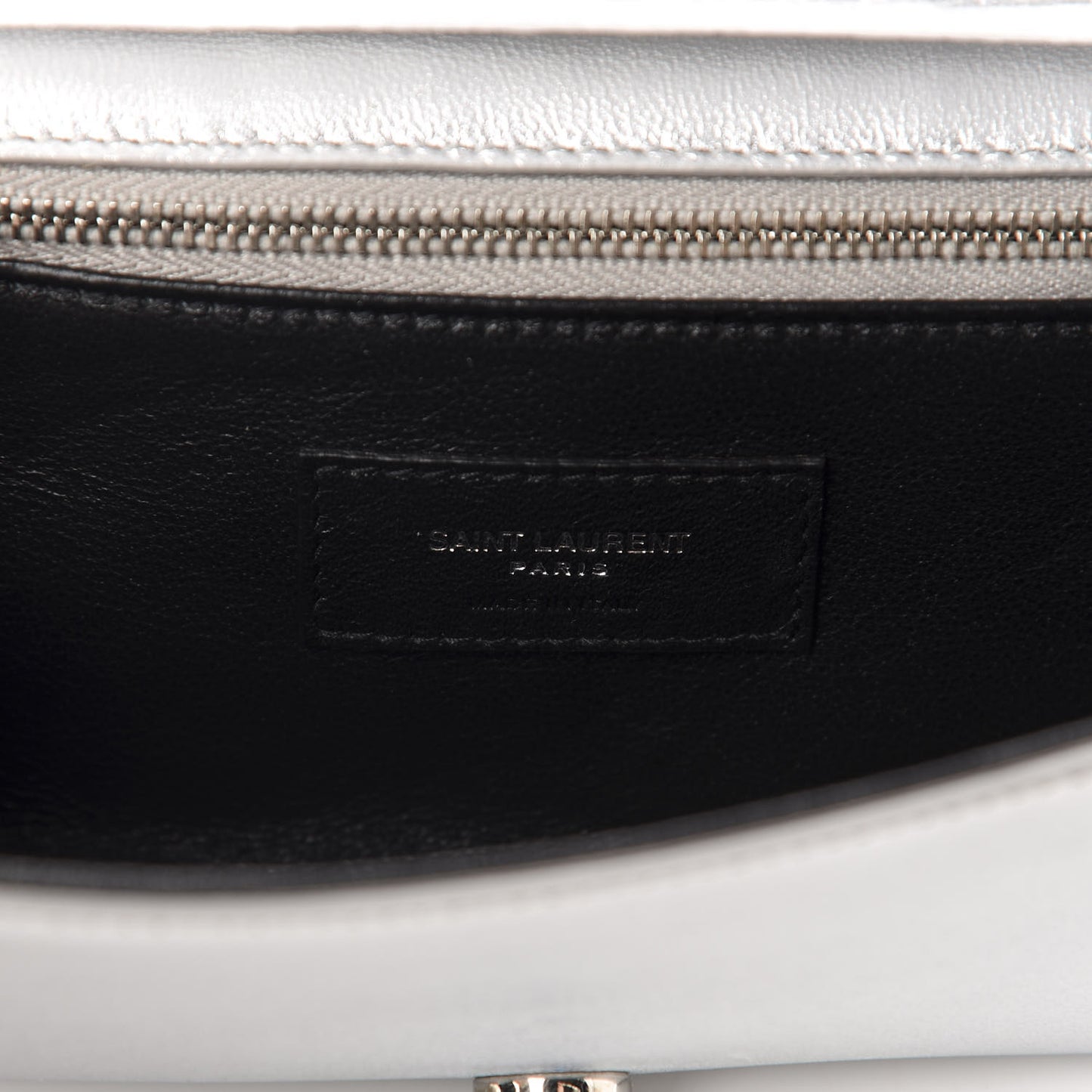 Nappa Silk Fetiche Clutch Argento