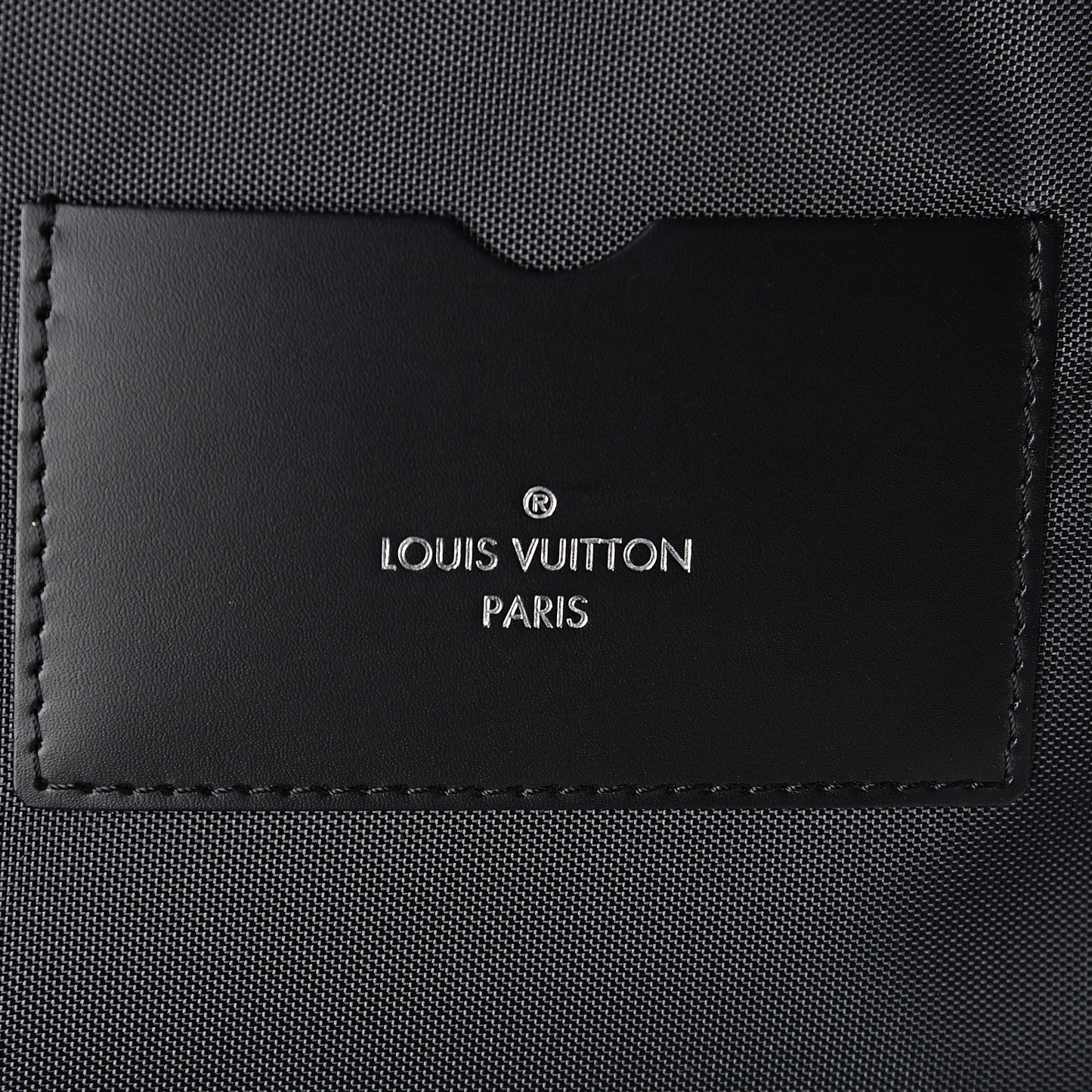Damier Graphite Pegase 65