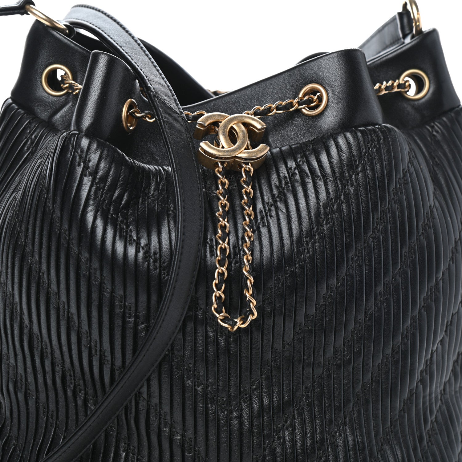 Chanel Iridescent Crumpled Calfskin Coco Pleats Small Drawstring Bag Black 8 of 10