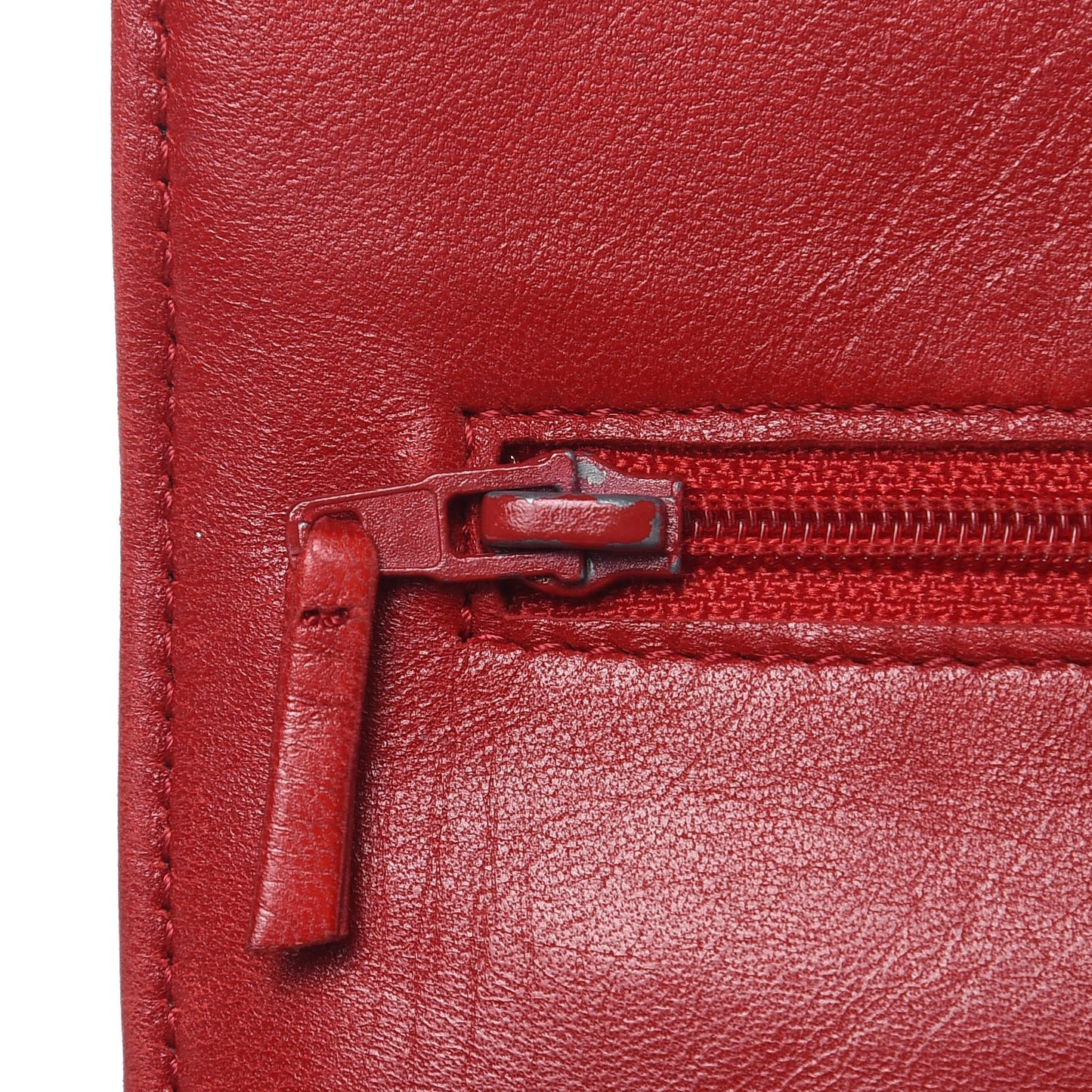 Patent Quilted Wallet On Chain WOC Red