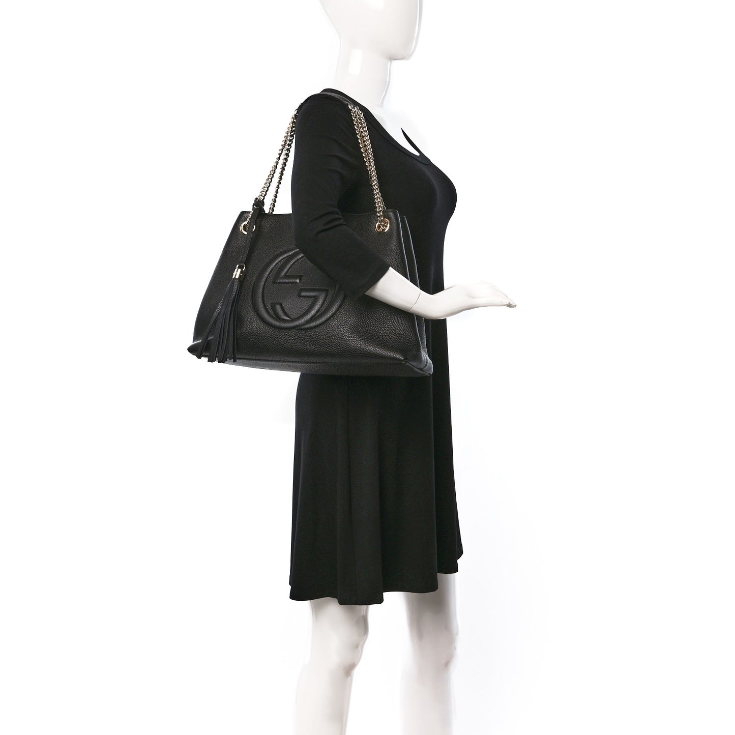 Pebbled Calfskin Medium Soho Chain Shoulder Bag Black