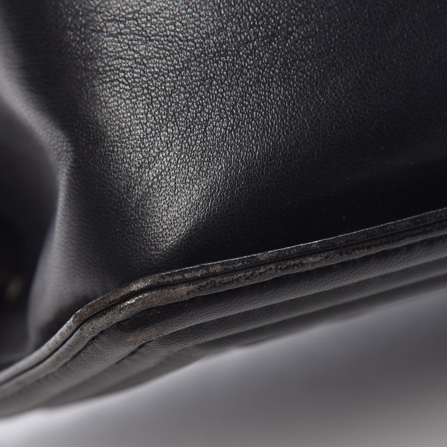 Lambskin Chevron Quilted Medium Boy Flap Black
