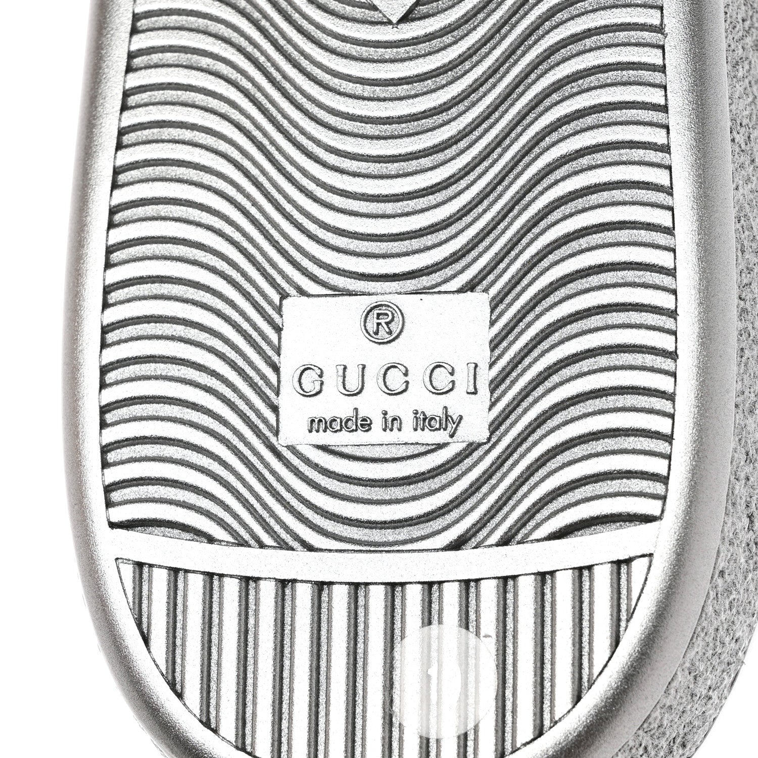 Gucci Metallic Nappa Interlocking G Perforated Mens Ace Sneakers 10 Argento 8 of 9