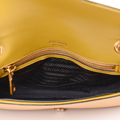 Prada Saffiano Flap Shoulder Bag Mais 5 of 11
