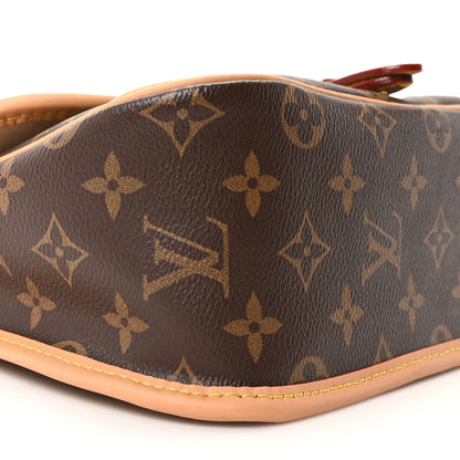 Louis Vuitton Monogram Shearling Diane NM 8 of 9