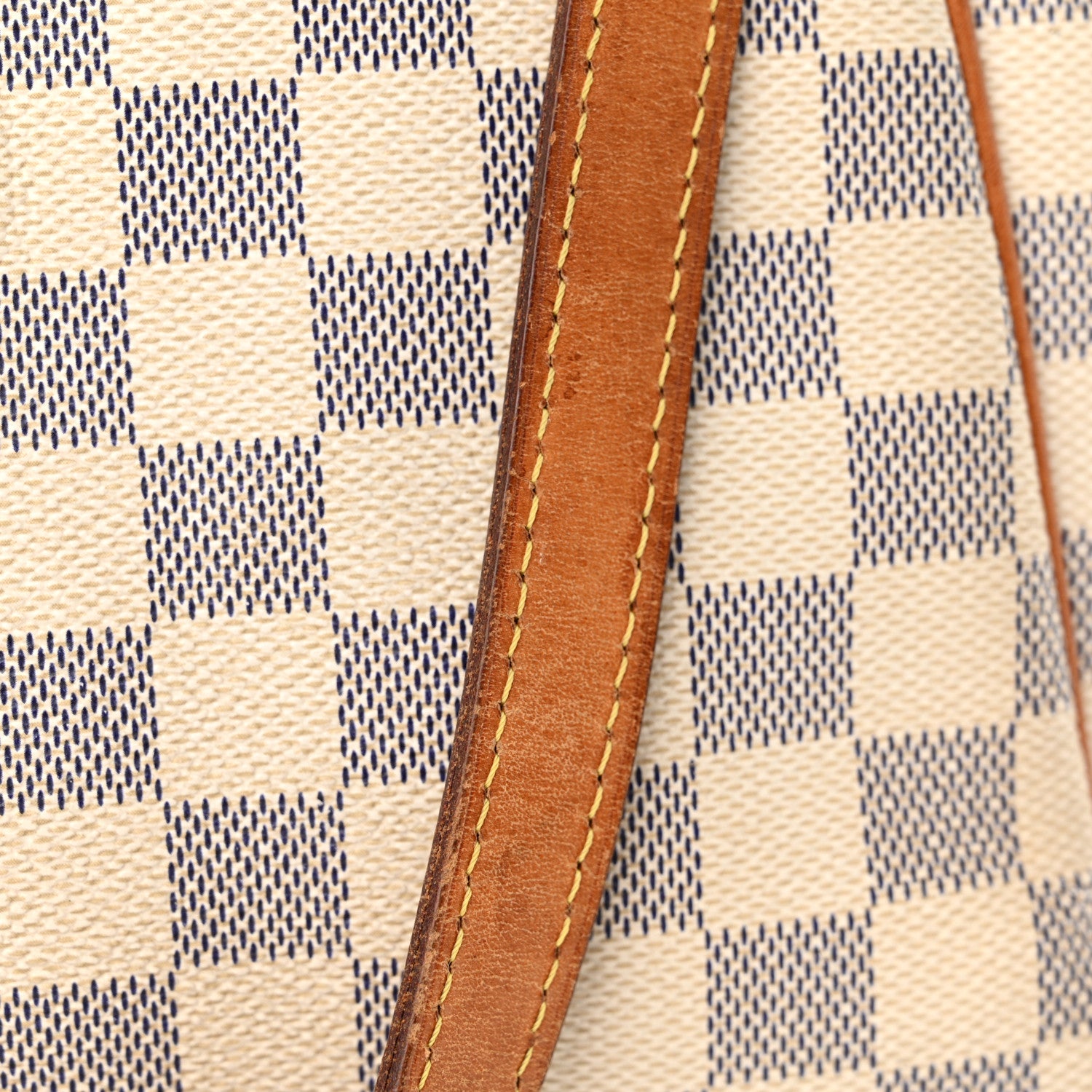 Louis Vuitton Damier Azur Totally MM 19 of 29