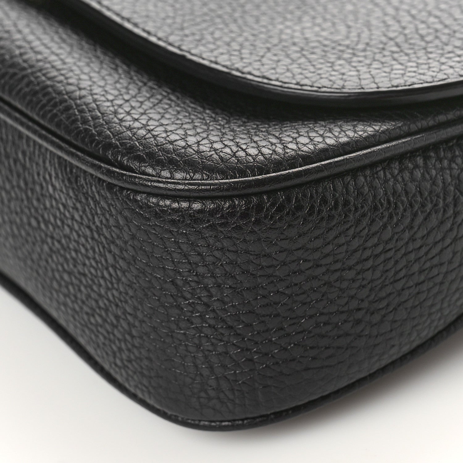 Gucci Pebbled Calfskin Medium Soho Flap Crossbody Black 9 of 9