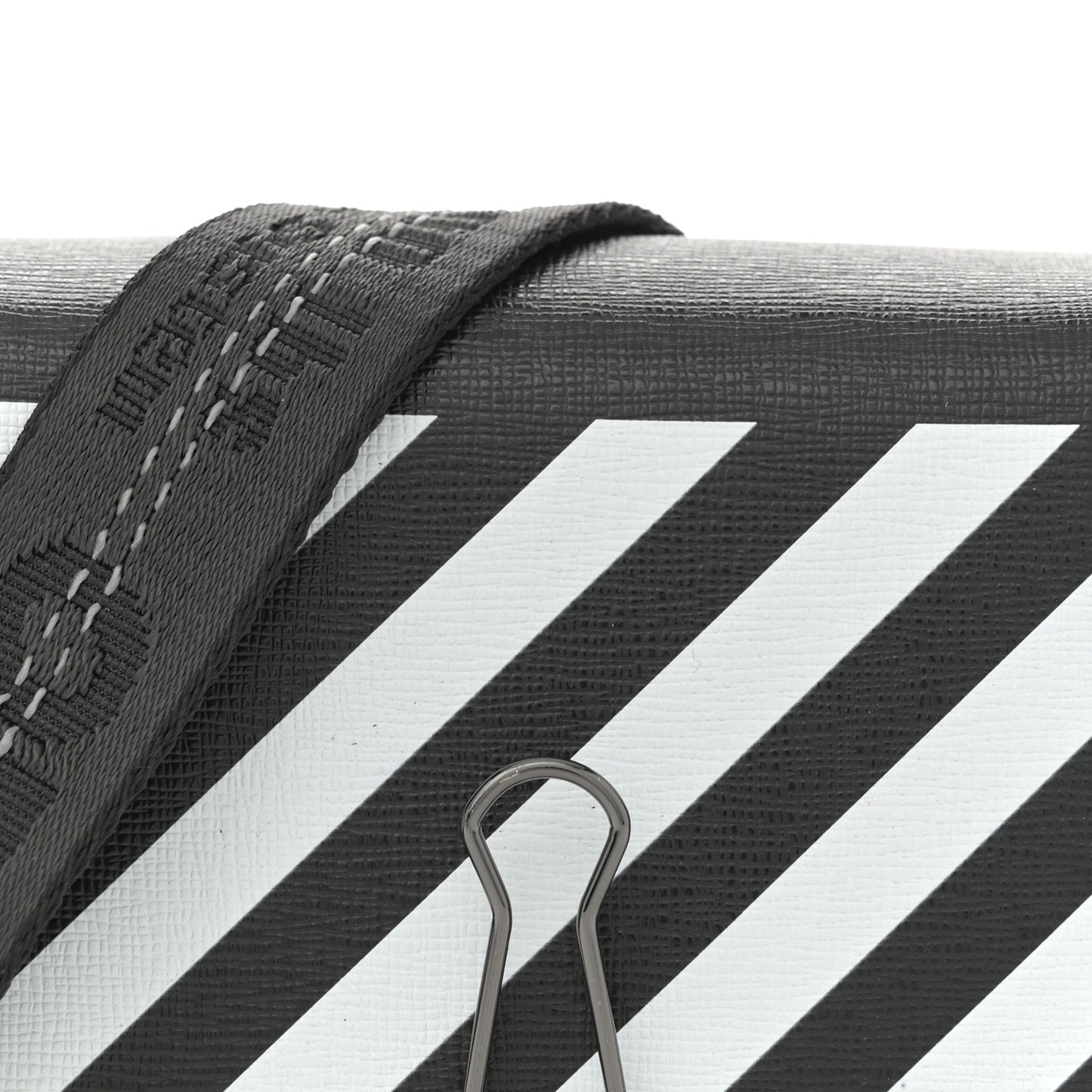 Saffiano Striped Baby Diag Binder Clip Bag Black White