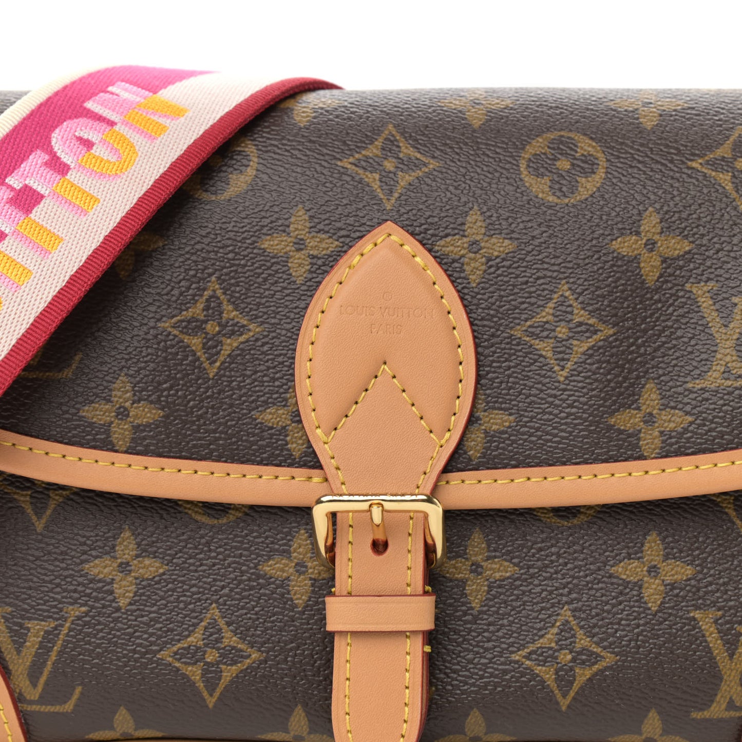 Monogram Diane Fuchsia