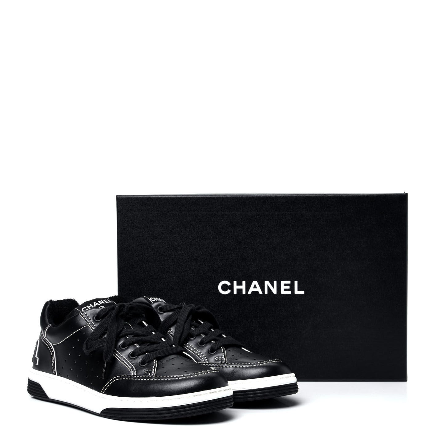 Calfskin Womens Logo Sneakers 38 Black White