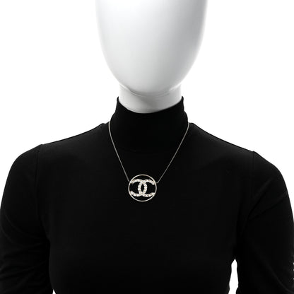 Chanel Baguette Crystal High Society CC Pendant Necklace Gold 2 of 4