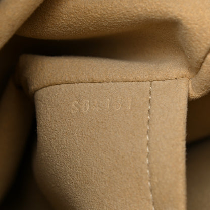 Louis Vuitton Monogram Artsy MM 7 of 14