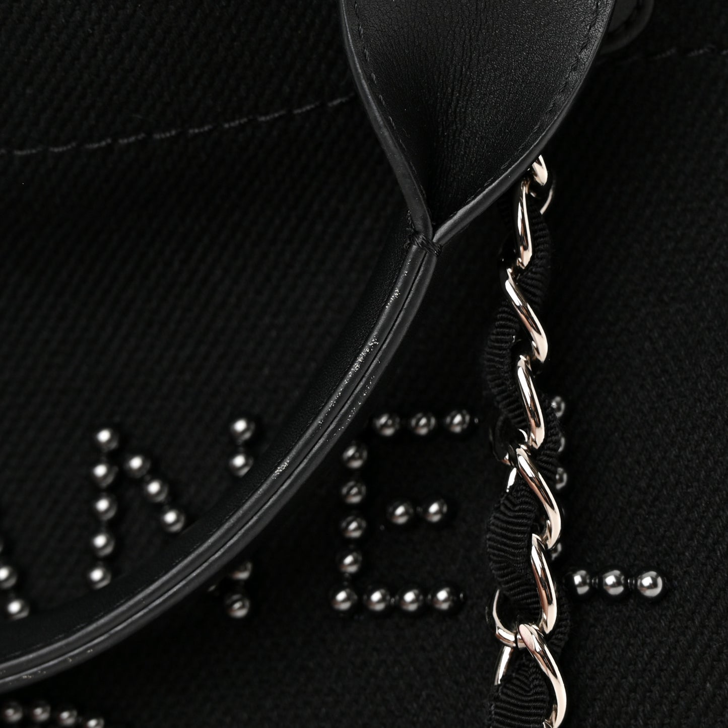 Canvas Pearl Medium Deauville Tote Black