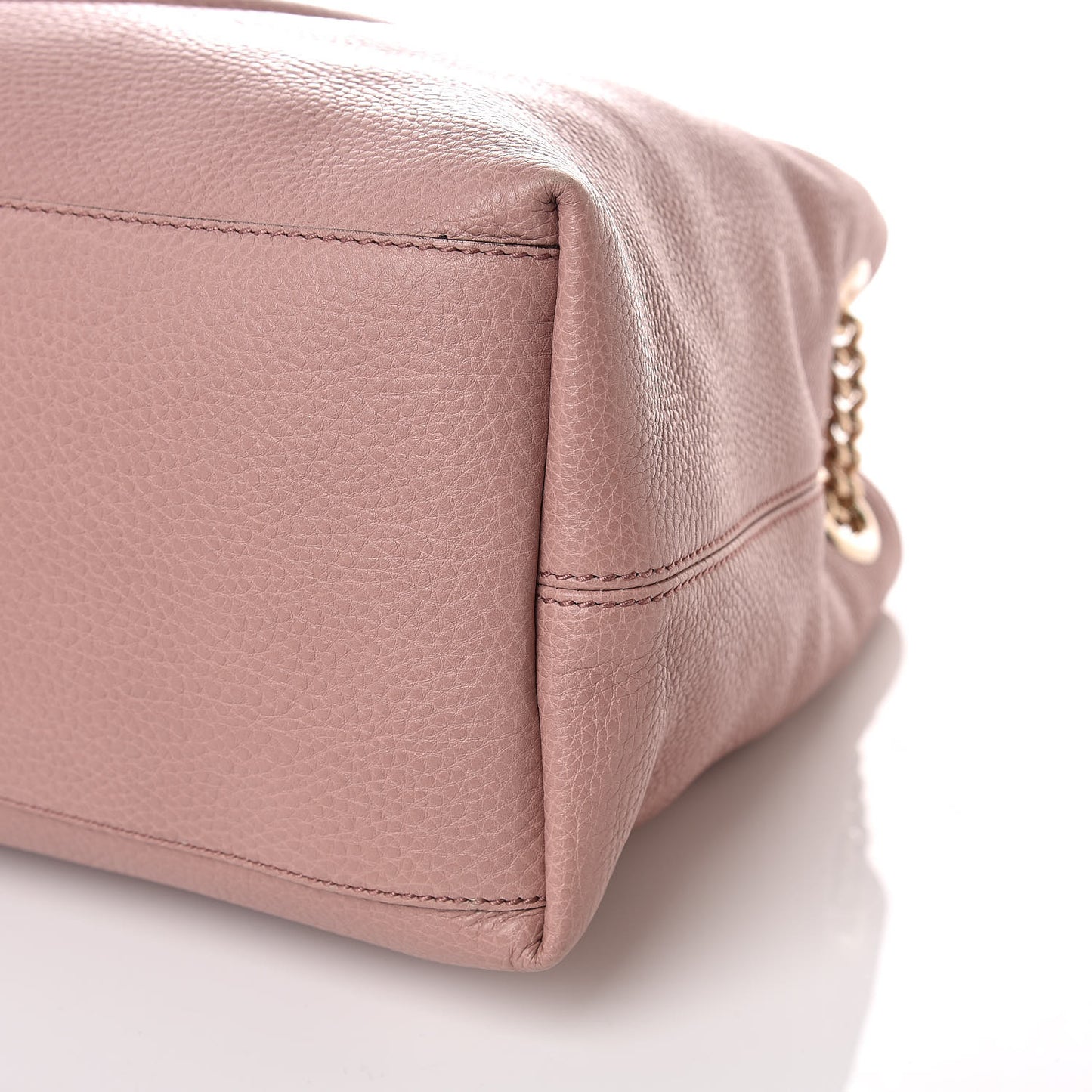Pebbled Calfskin Medium Soho Chain Shoulder Bag Dark Cipria