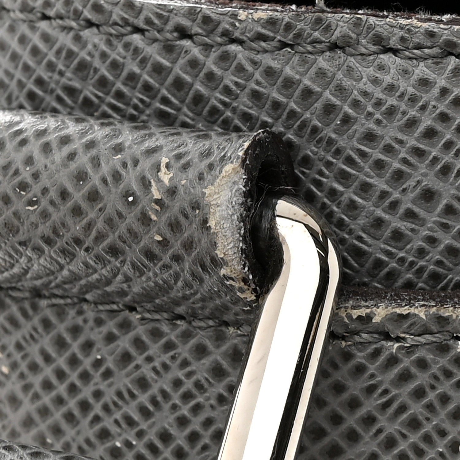 Louis Vuitton Taiga Roman PM Messenger Glacier 17 of 19