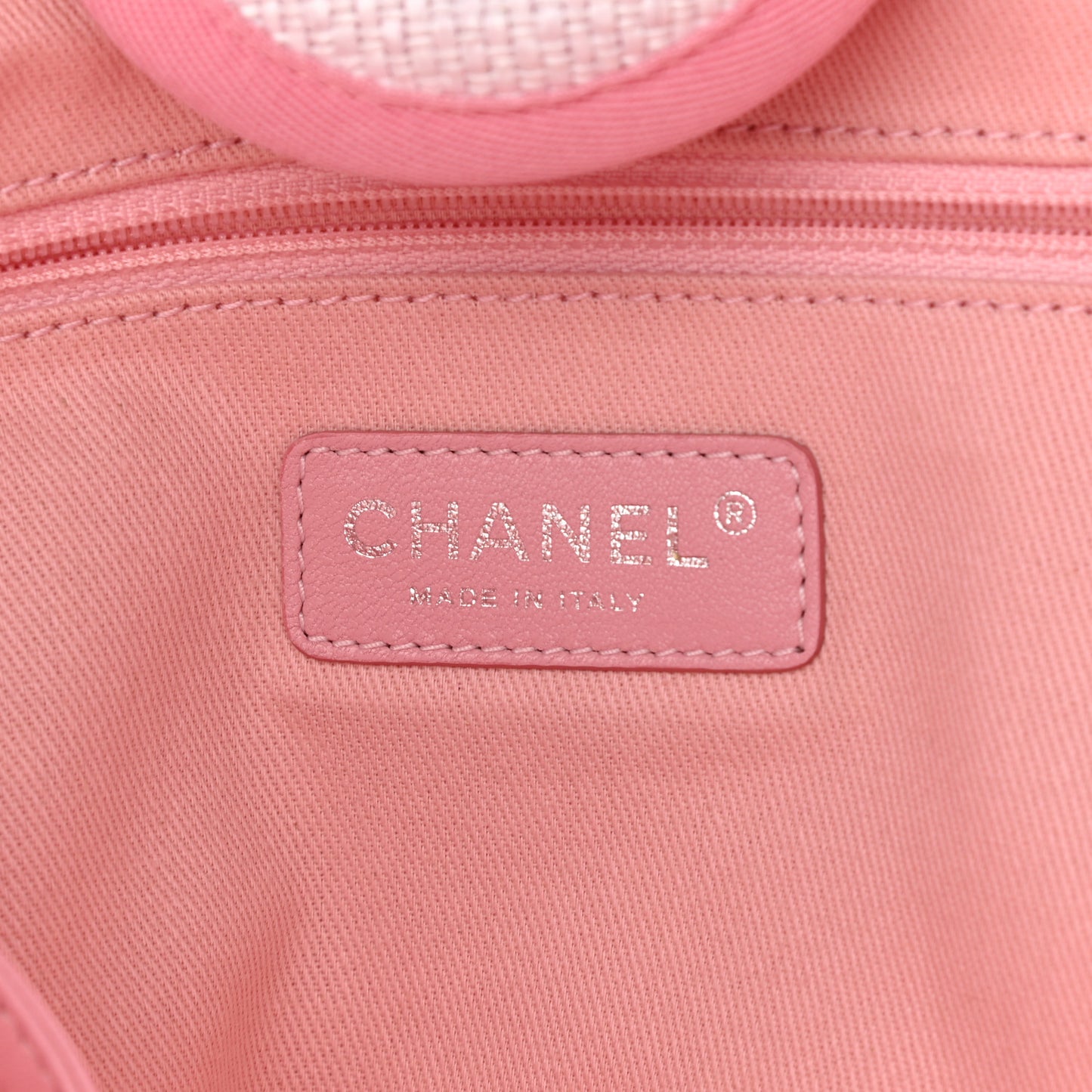 Woven Straw Raffia Medium Deauville Tote Pink