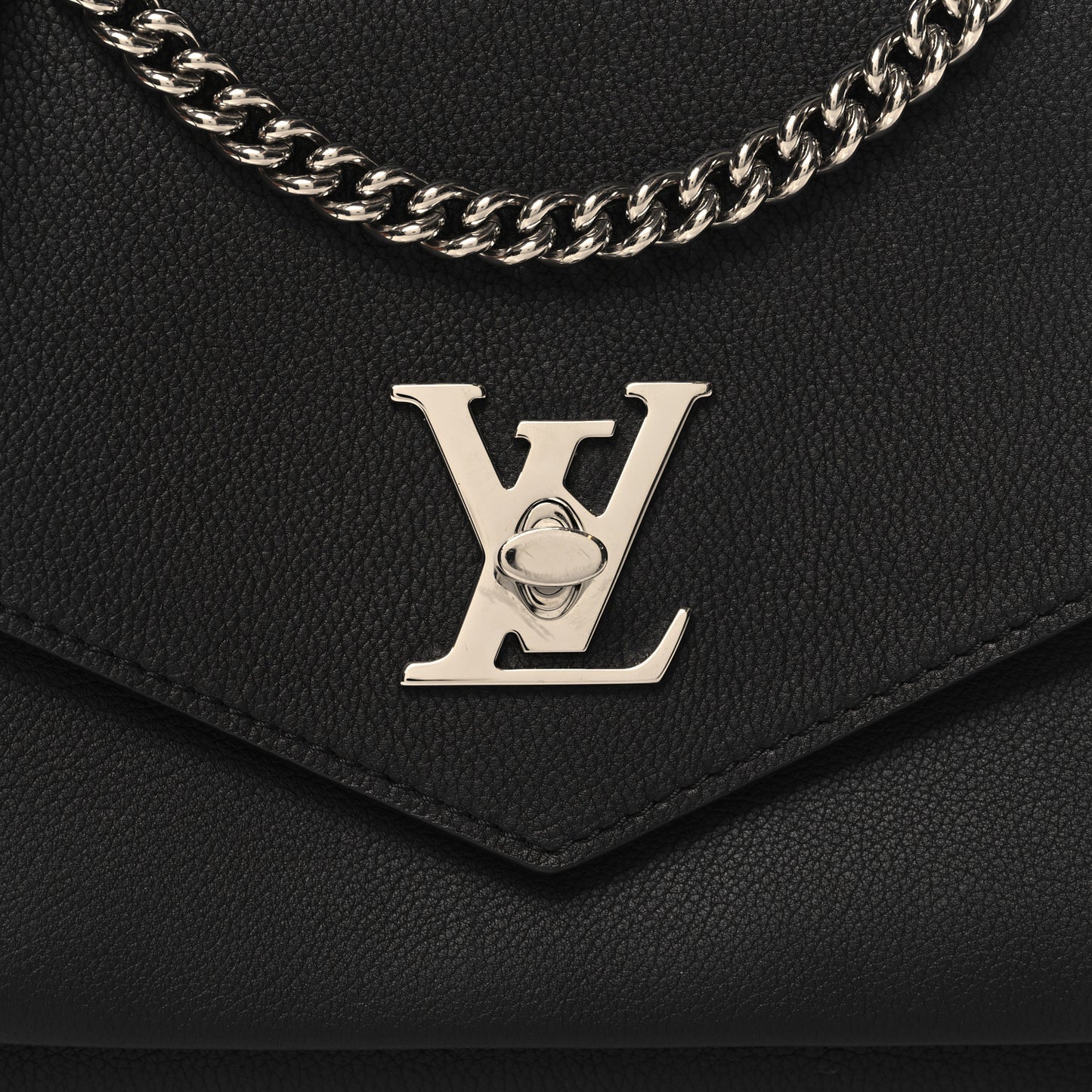 Soft Calfskin Mylockme Chain Bag BB Black