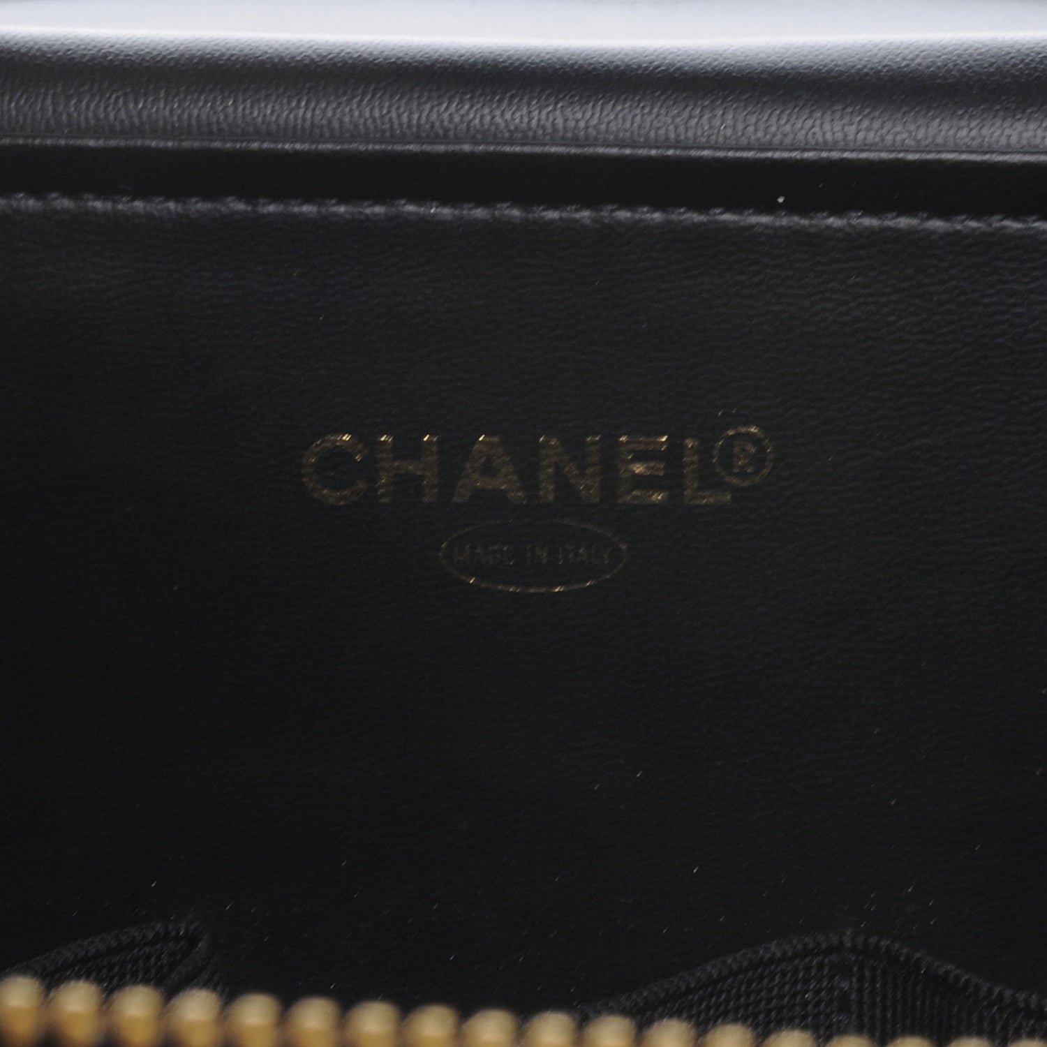 Chanel Patent Large Cosmetic Train Case Black 6 of 6