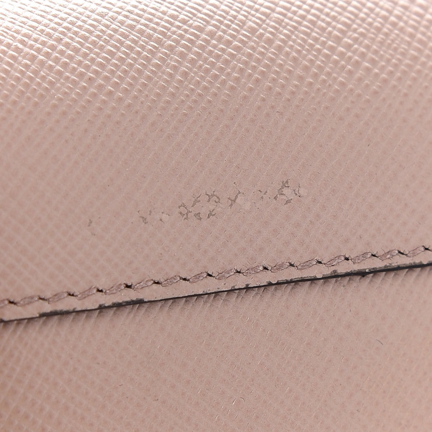 Saffiano Chain Shoulder Bag Cammeo