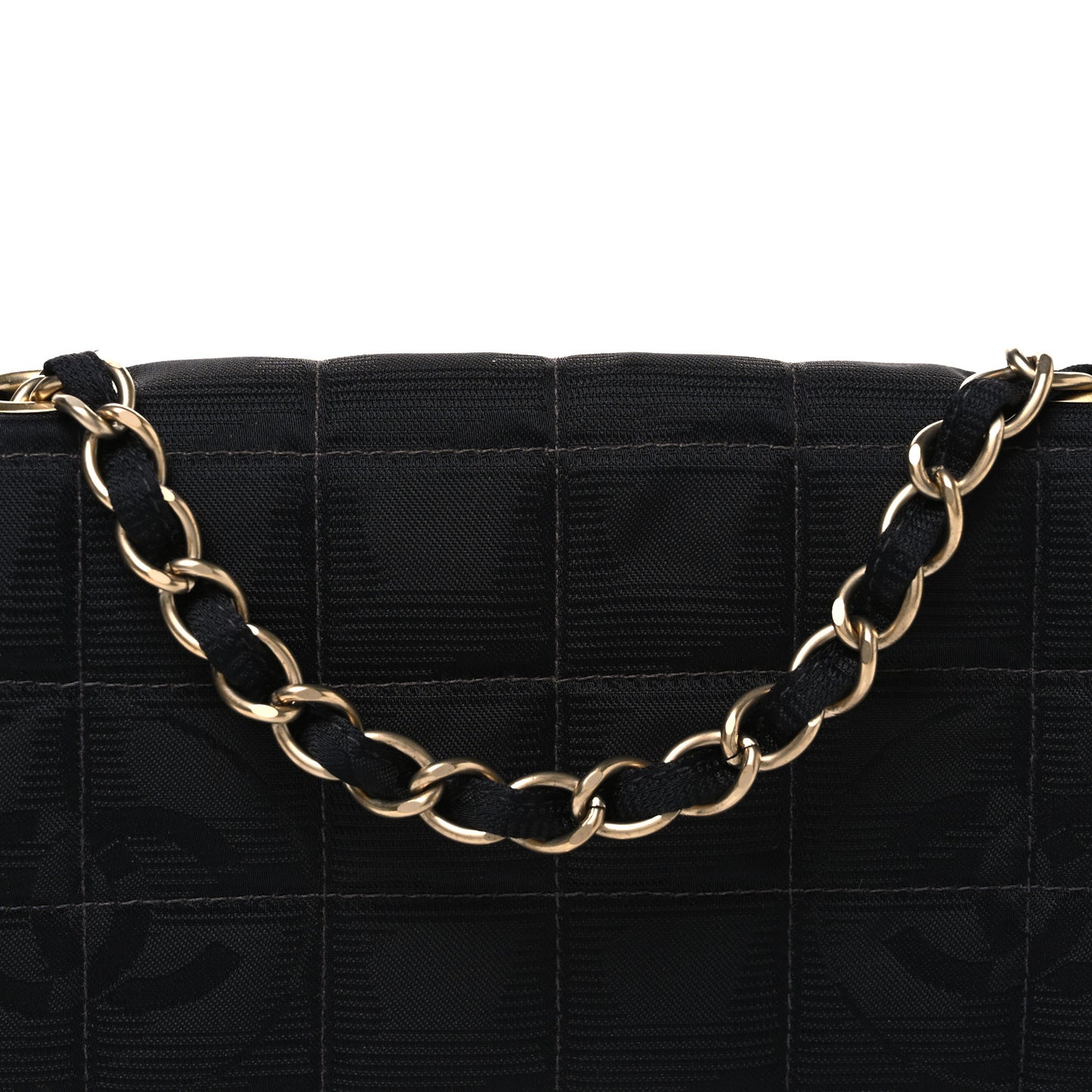 Nylon Medium Travel Flap Black