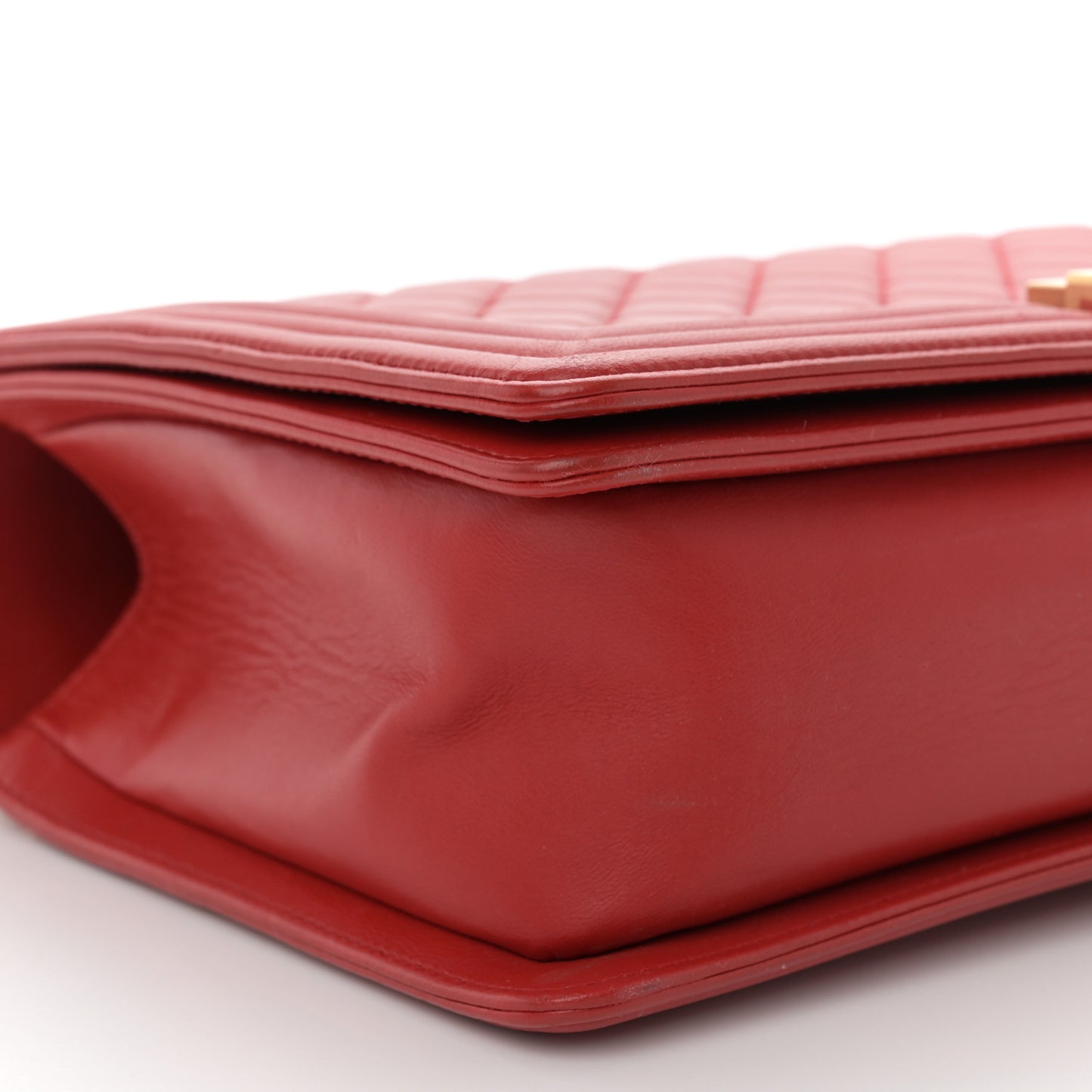 Lambskin Quilted New Medium Boy Flap Red