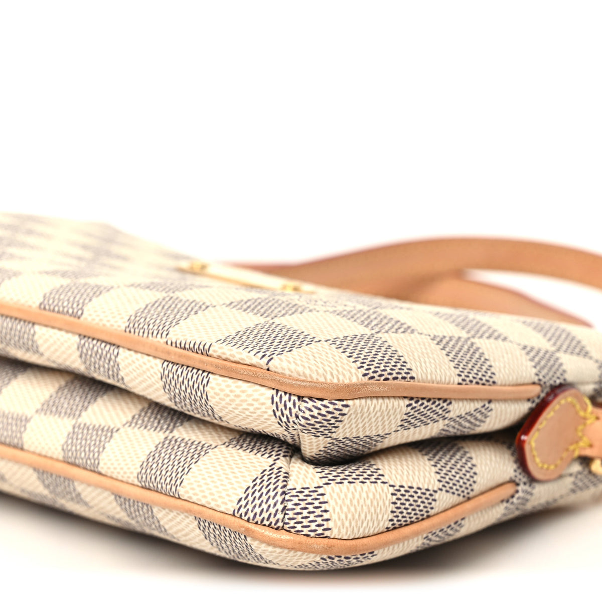 Damier Azur Liv Pochette