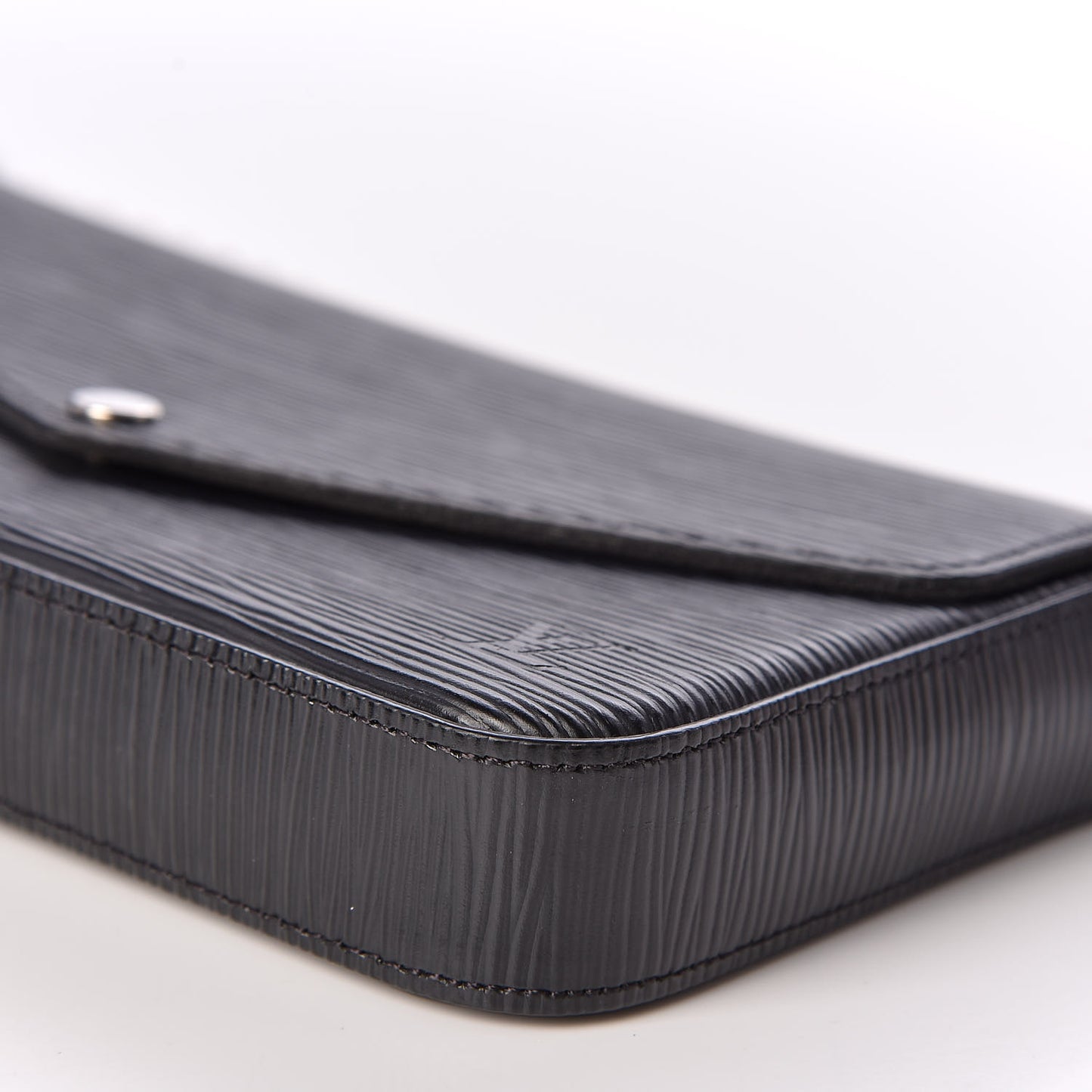Epi Pochette Felicie Black