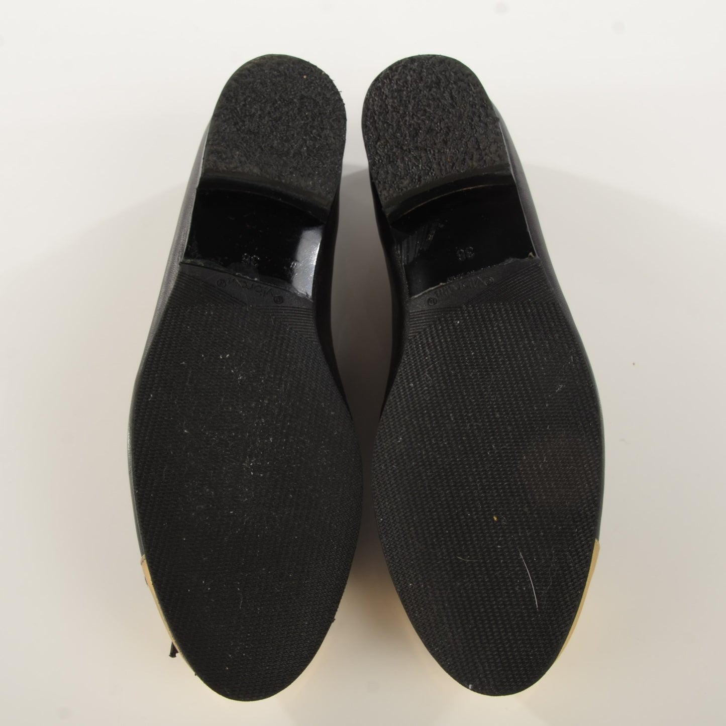 Metallic Calfskin Cap Toe Ballerina Flats 36 Gold Black