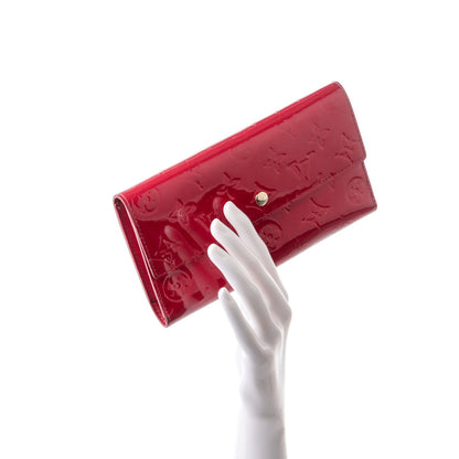 Louis Vuitton Vernis Porte Tresor International Wallet Pomme D'Amour 2 of 11