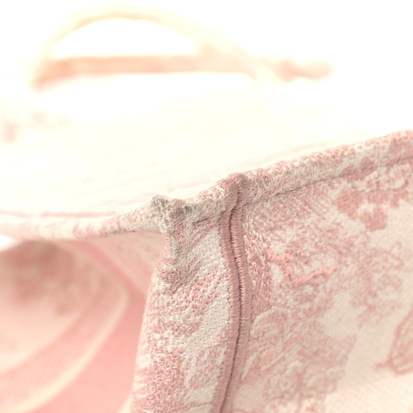 Canvas Embroidered Medium Dioriviera Toile De Jouy Book Tote Rose