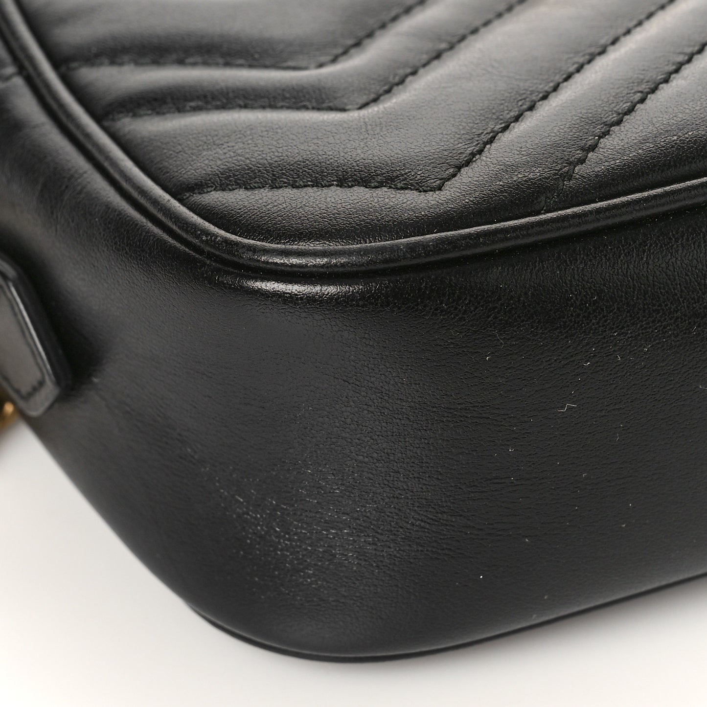 Calfskin Matelasse Mini GG Marmont Chain Shoulder Bag Black