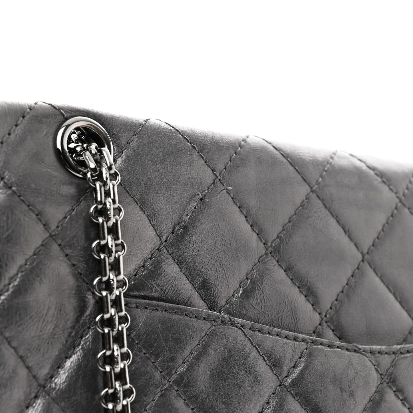 Metallic Aged Calfskin Quilted 2.55 Reissue 226 Flap Silver