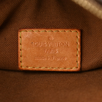 Louis Vuitton Monogram Cabas Beaubourg 6 of 11