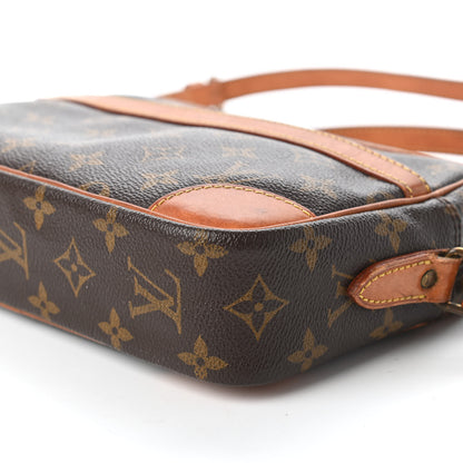 Louis Vuitton Monogram Trocadero 24 7 of 10