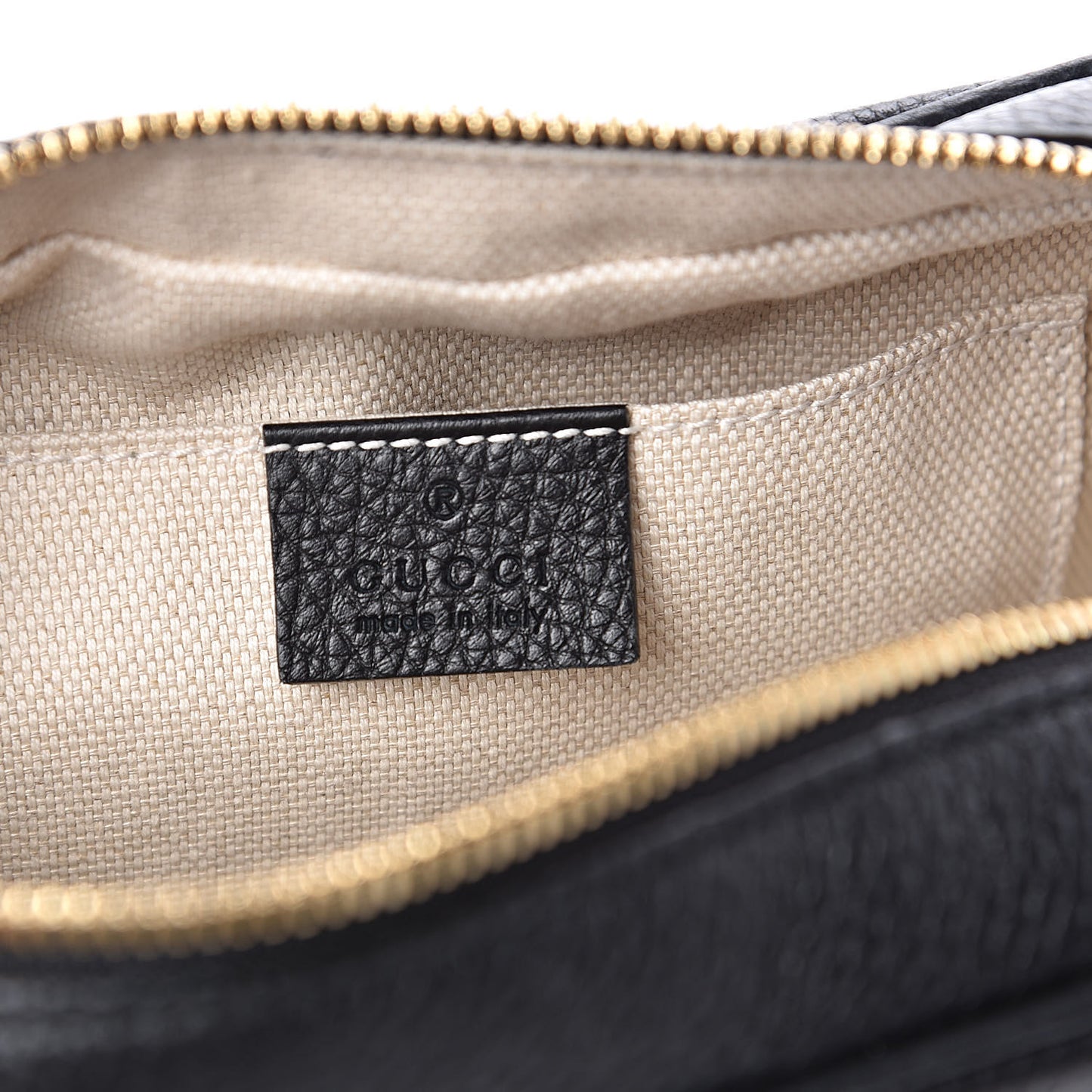Pebbled Calfskin Small Soho Disco Bag Black