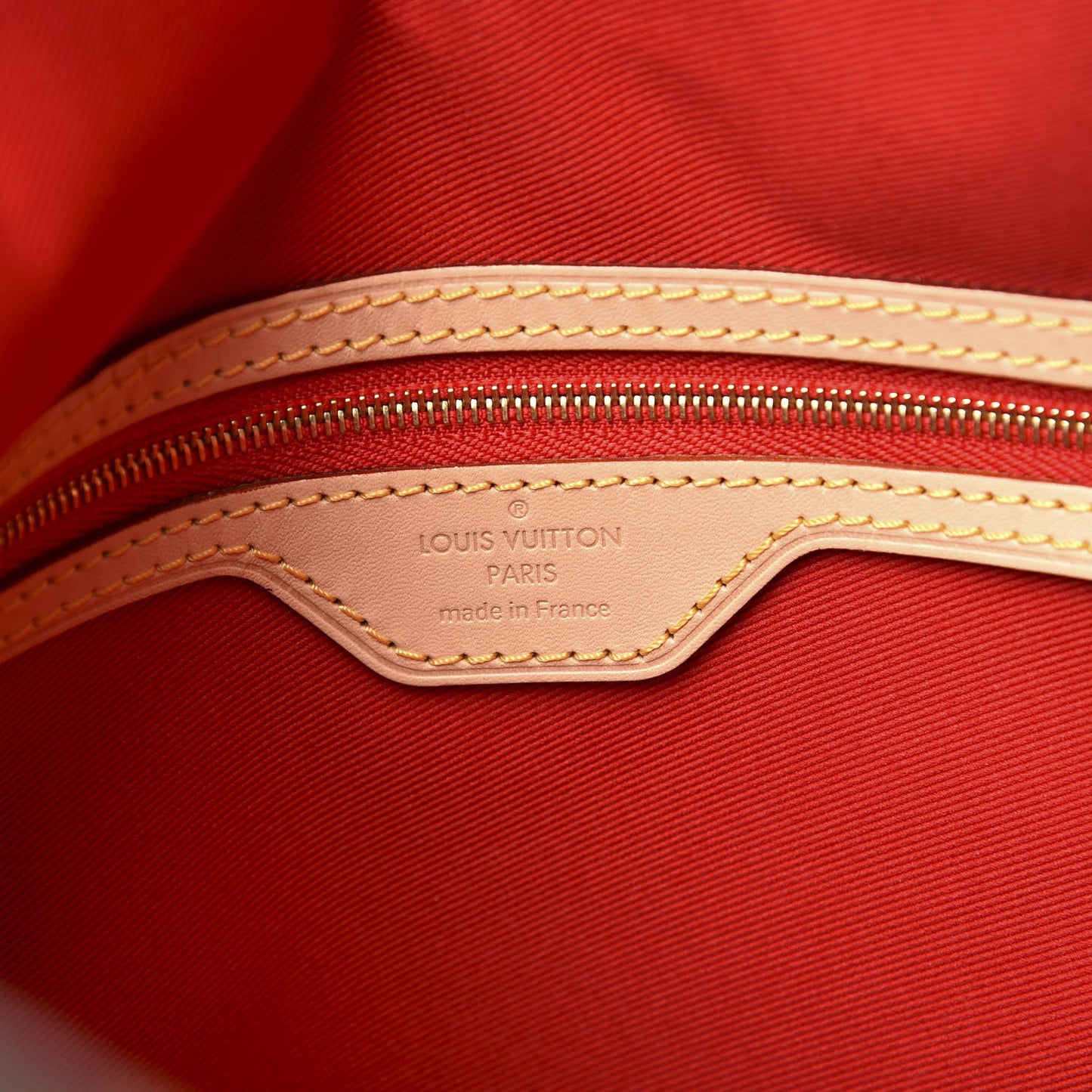 Monogram Carry It