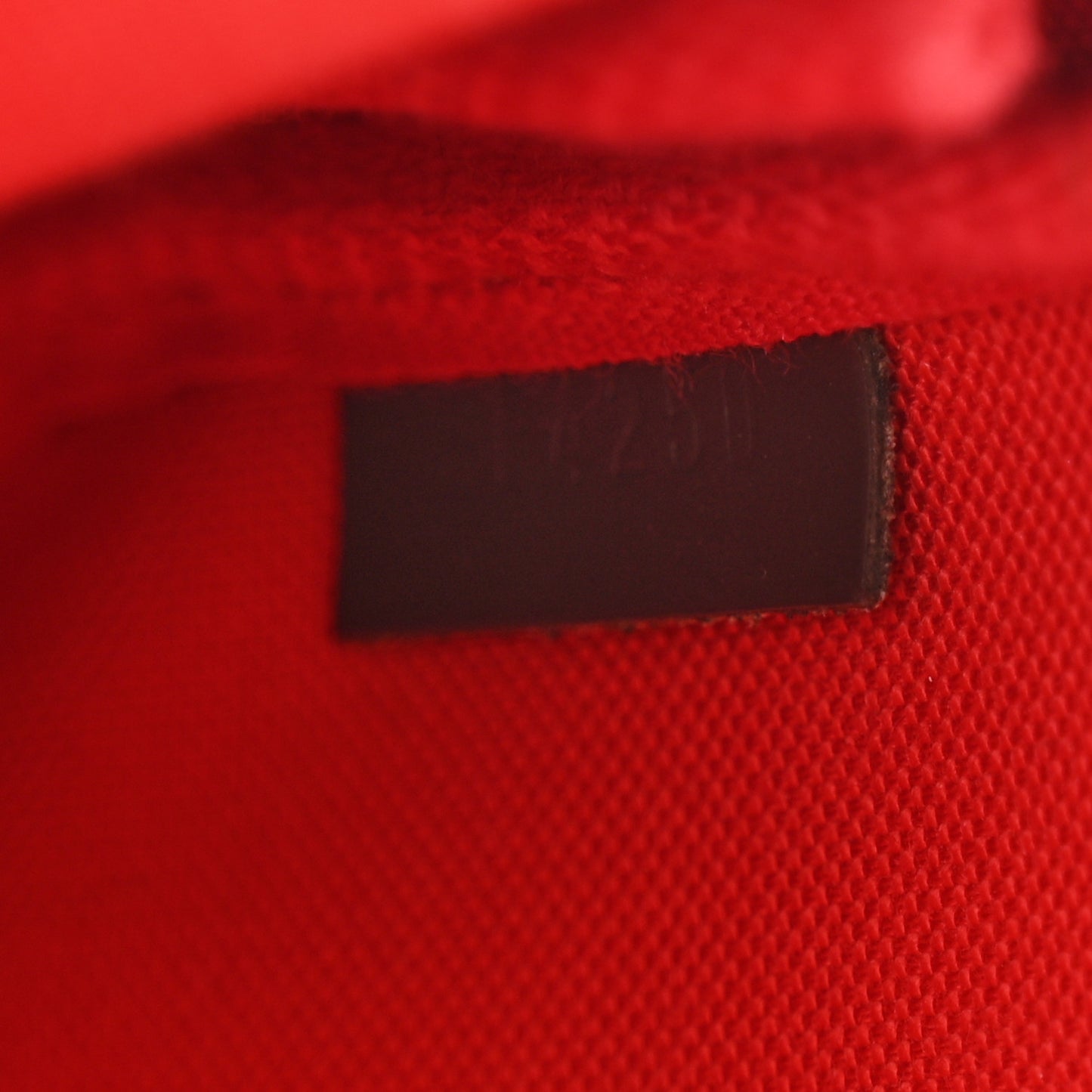 Damier Ebene Mini Pochette Accessories