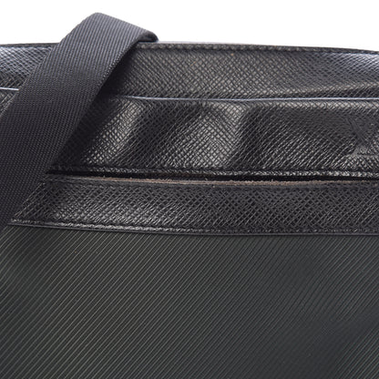 Louis Vuitton Taiga Sayan Epicea 13 of 21