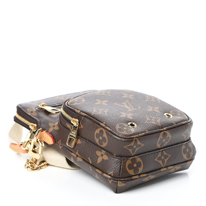Louis Vuitton Monogram Utility Phone Sleeve 4 of 9
