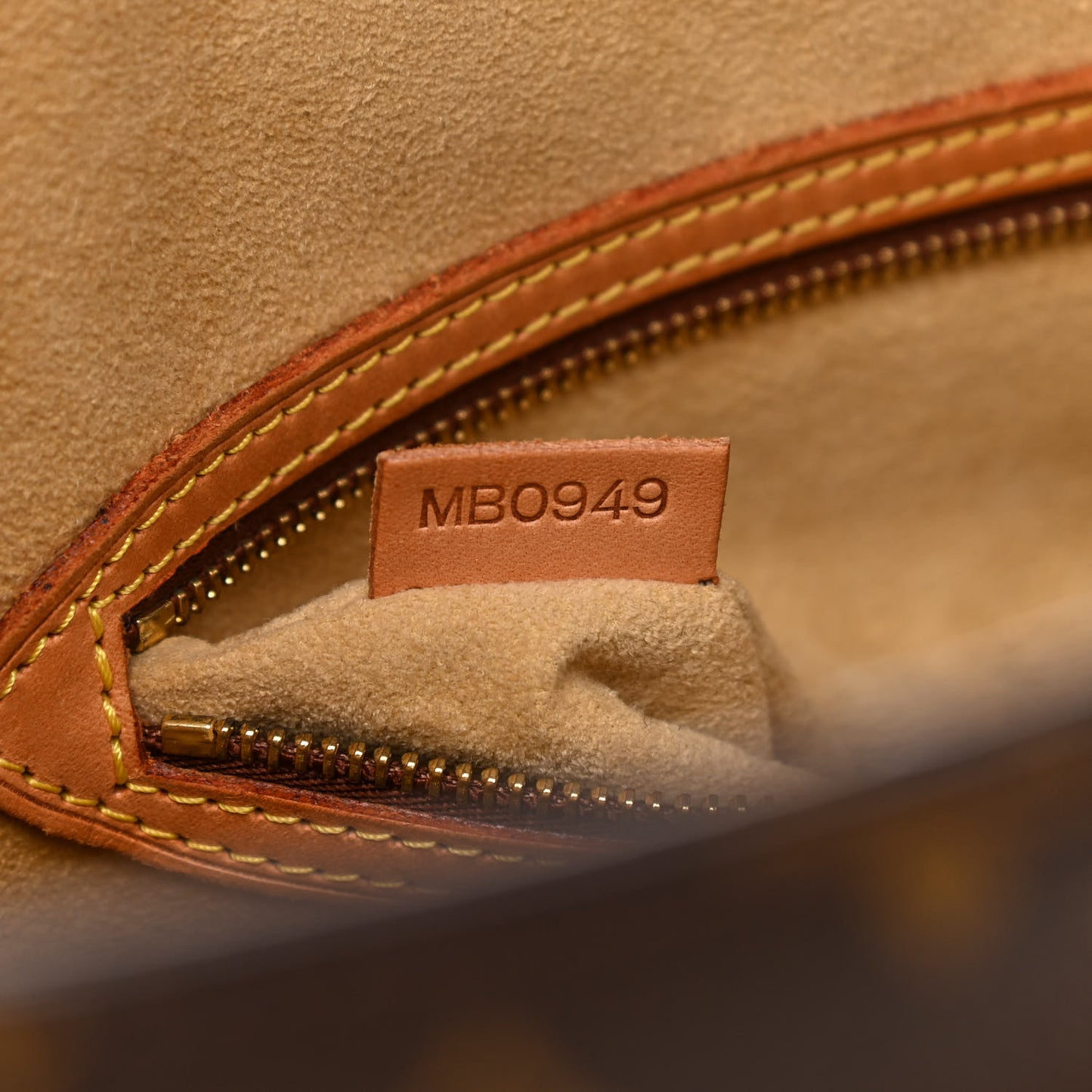Monogram Babylone